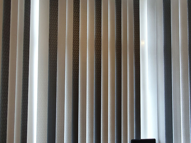 vertical blinds 11 1